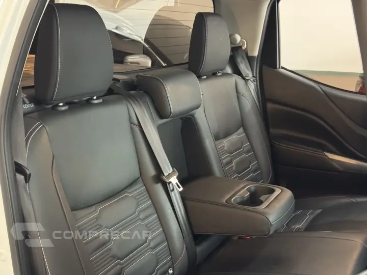 Frontier 2.3 16V PRO4X CABINE DUPLA 4X4 BI-TURBO DIESEL AUTO