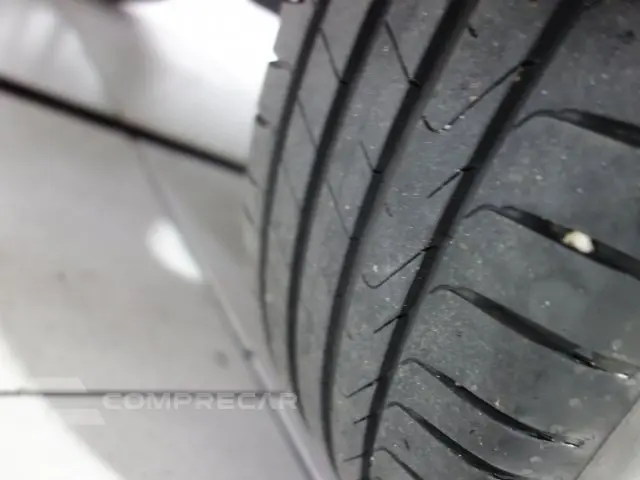 POLO - 1.0 200 TSI HIGHLINE AUTOMÁTICO