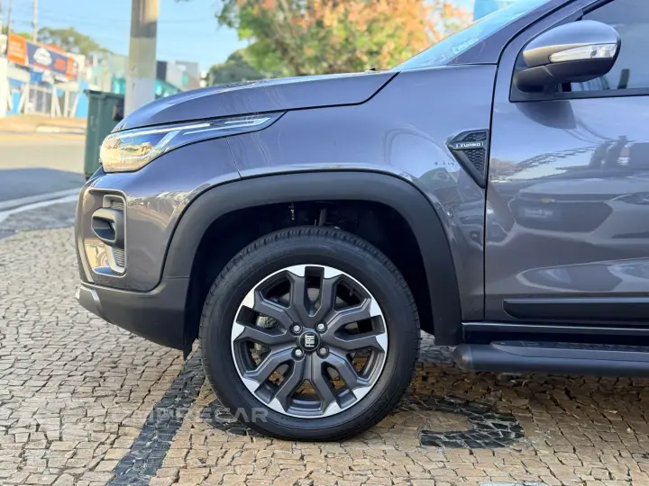 STRADA 1.0 Turbo 200 Ultra CD