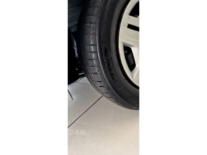 CLASSIC 1.0 MPFI LS 8V FLEX 4P MANUAL
