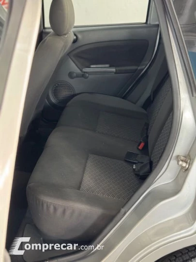 Fiesta Sed. Personnalité 1.0 8V 4p