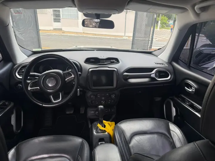 RENEGADE 2.0 16V Turbo Longitude 4X4