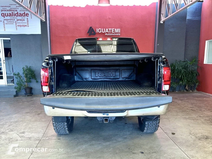 2500 6.7 LARAMIE 4X4 CD I6 TURBO DIESEL 4P AUTOMÁTICO