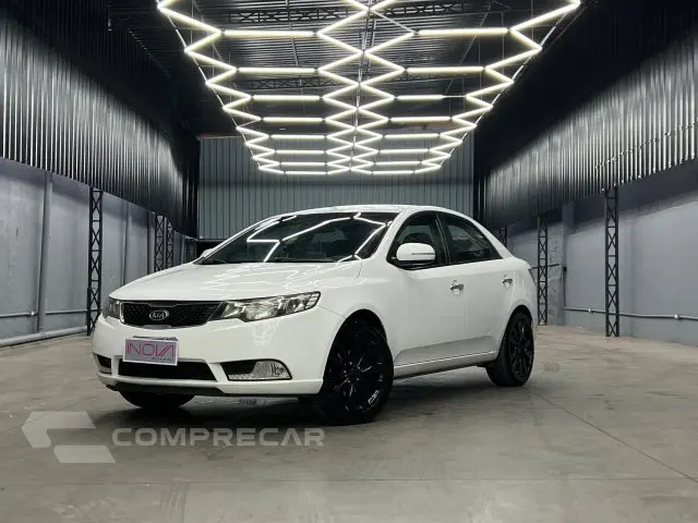 CERATO - 1.6 EX SEDAN 16V 4P AUTOMÁTICO