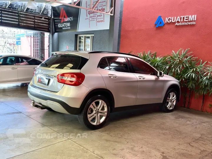 GLA 200 1.6 CGI FLEX STYLE 7G-DCT