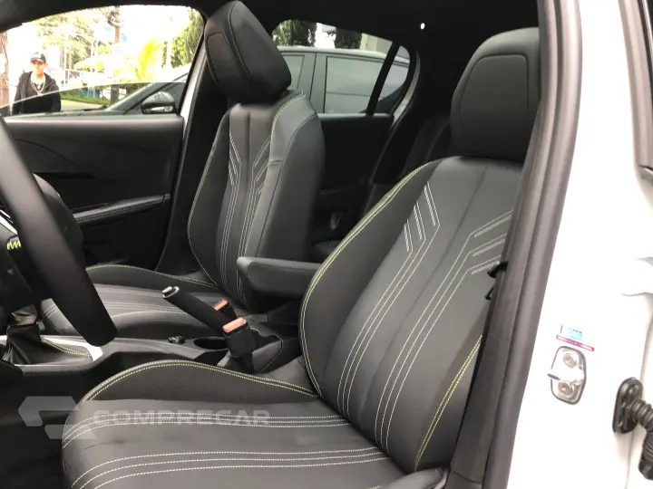 208 1.0 Turbo 200 Hybrid Gt Cvt