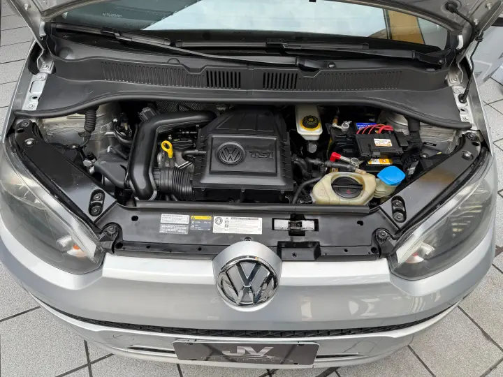 UP 1.0 TSI Move UP 12V