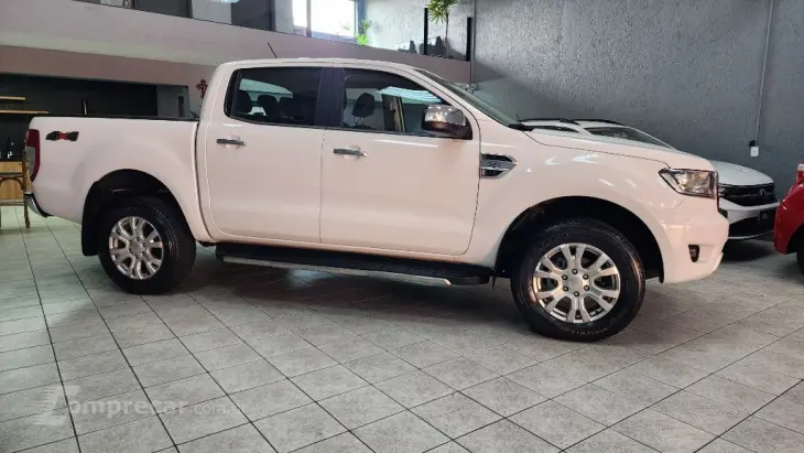 Ranger XLT 3.2 20V 4x4 CD Diesel Aut.