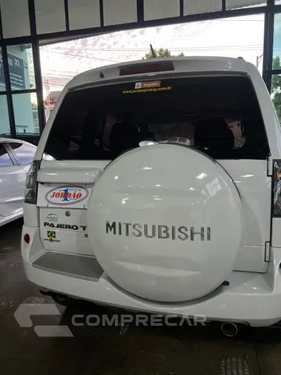Pajero TR4 2.0/ 2.0 Flex 16V 4x4 Aut.