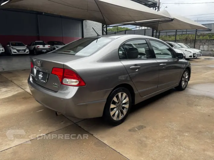 Civic 1.8 16V 4P FLEX LXL AUTOMÁTICO