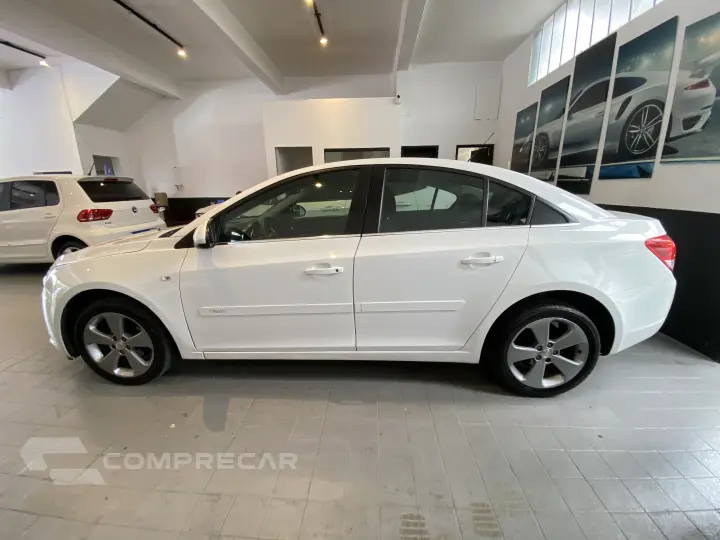 CRUZE 1.8 LT 16V