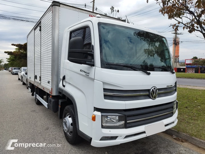 Delivery Express 2.8 Prime + Baú Facchini