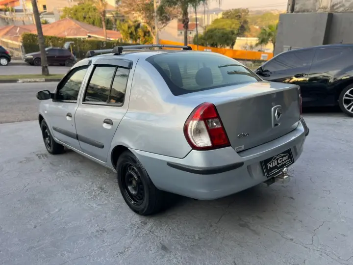Clio Authentique Hi-Flex 1.0 16V 5p