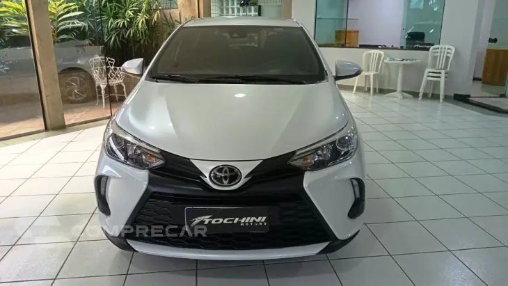 Yaris Hatch 1.5 16V 4P FLEX XS MULTIDRIVE AUTOMÁTICO CVT