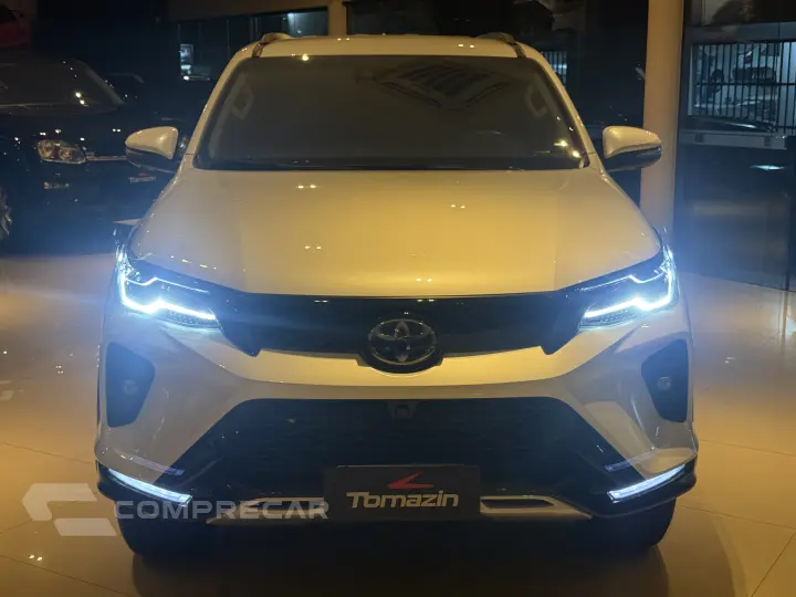 HILUX SW4 2.8 D-4d Turbo SRX Platinum 7L 4X4