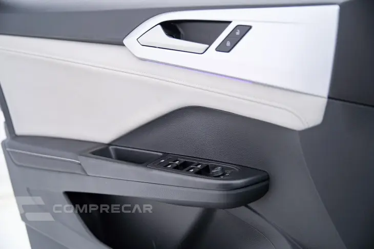TAOS Comfortline 1.4 250 TSI Flex Aut.