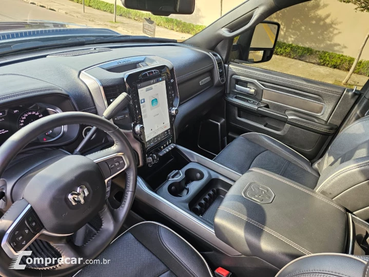 2500 6.7 I6 Turbo Laramie CD 4X4