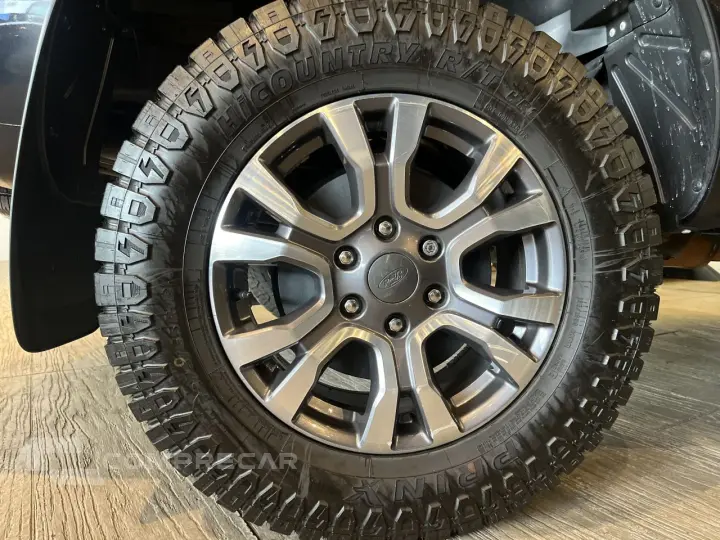 Ranger 3.2 20V CABINE DUPLA 4X4 LIMITED TURBO DIESEL AUTOMÁT