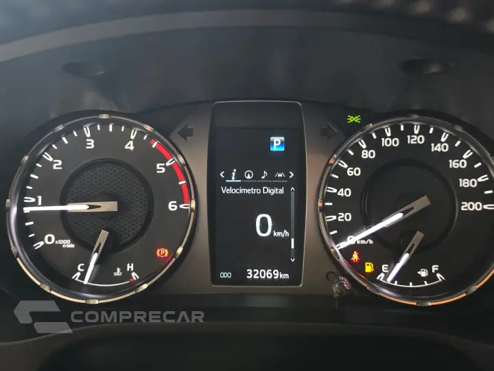 HILUX 2.8 D-4D TURBO DIESEL CD SRX 4X4 AUTOMÁTICO