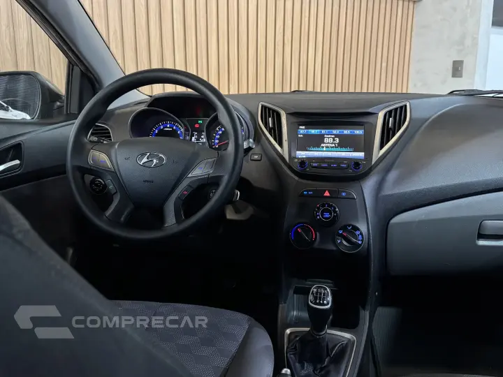 HB20S 1.6 COMFORT PLUS 16V FLEX 4P MANUAL