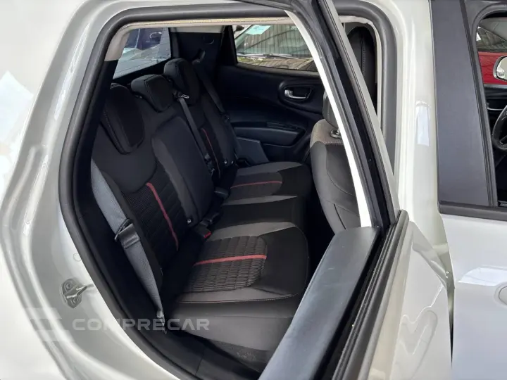 Toro Freedom 2.0 16V 4x4 TB Diesel Aut.