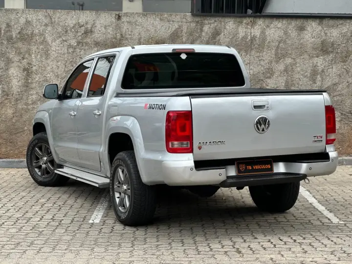 AMAROK 2.0 SE 4X4 CD 16V TURBO INTERCOOLER DIESEL 4P MANUAL