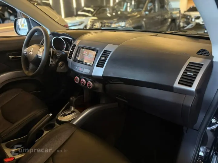 OUTLANDER 2.0 16V GASOLINA 4P AUTOMÁTICO