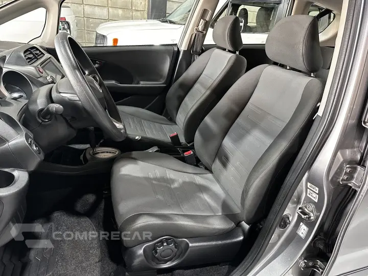 FIT 1.4 CX 16V FLEX 4P AUTOMÁTICO