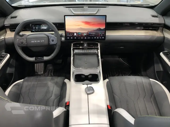 S06 1.5 TGDI PHEV PREMIUM DHT.