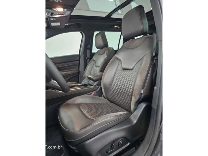 COMMANDER 1.3 T270 TURBO FLEX OVERLAND AT6