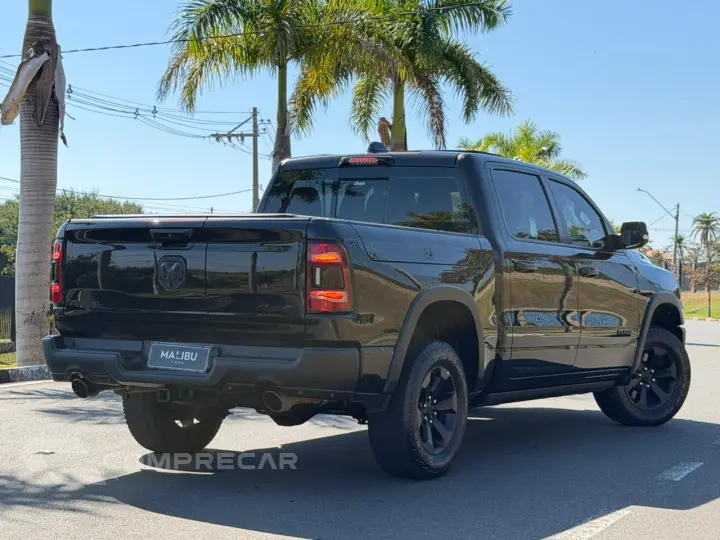 1500 5.7 V8 Rebel CD 4X4
