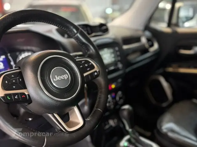 RENEGADE - 1.8 16V LONGITUDE 4P AUTOMÁTICO