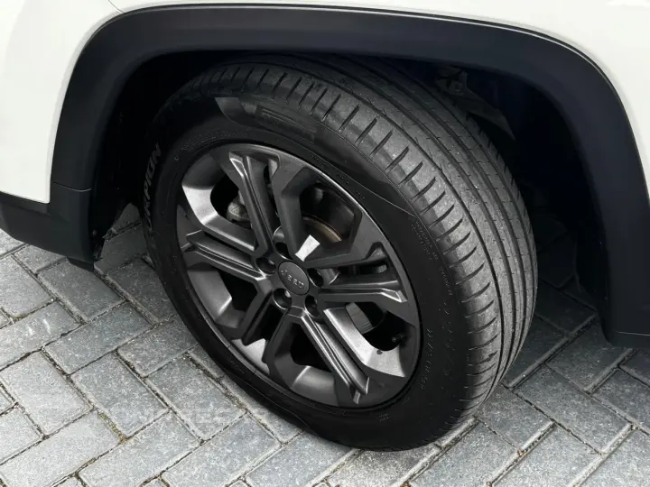 COMPASS 1.3 T270 Turbo Sport