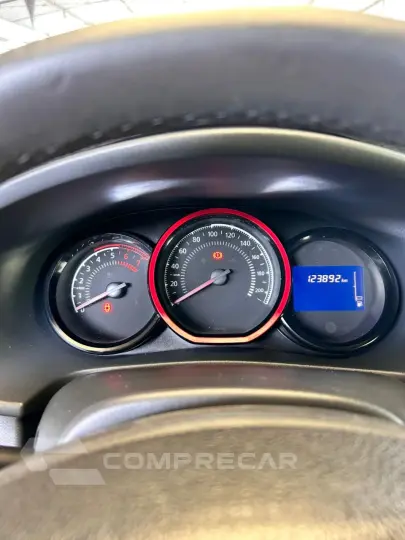 SANDERO STEP. R. CURL Hi-Power 1.6 8V 5p