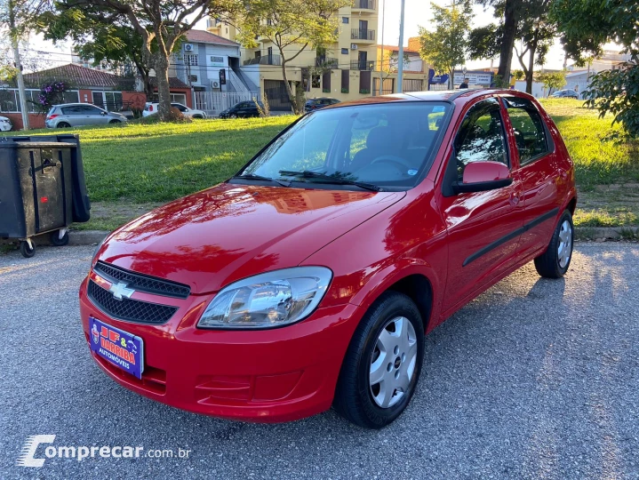 CELTA 1.0 MPFI LT 8V