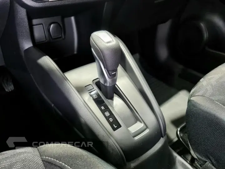 KICKS PLAY SENSE 1.6 16V FLEX AUT.