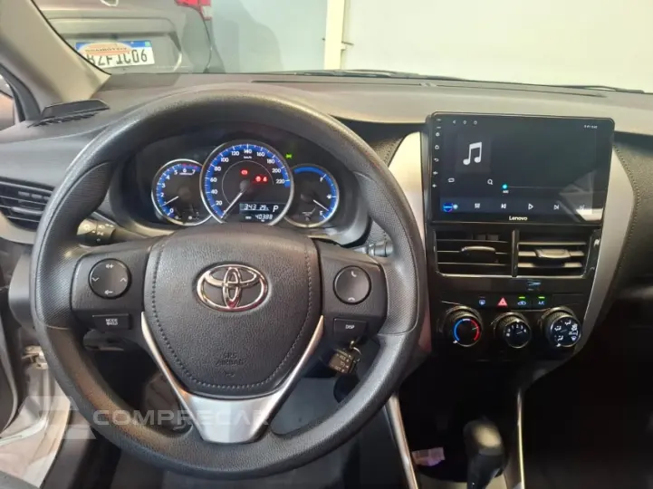 YARIS 1.5 16V Sedan XL Live