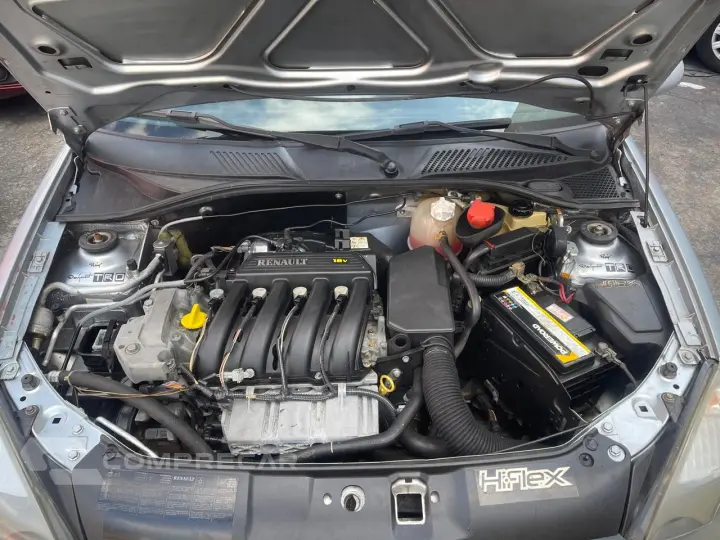 CLIO 1.0 Expression 8V