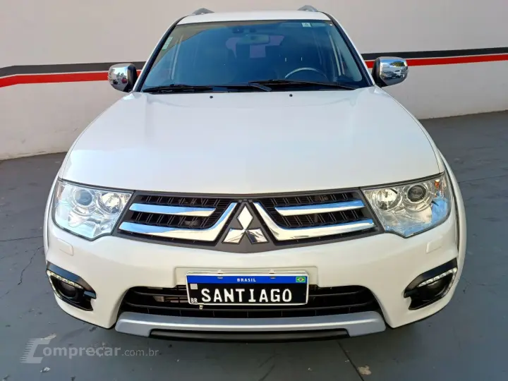 Pajero HPE 3.2 4x4 T.I. Dies. 5p Aut.