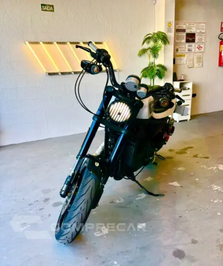 XR 1200 X