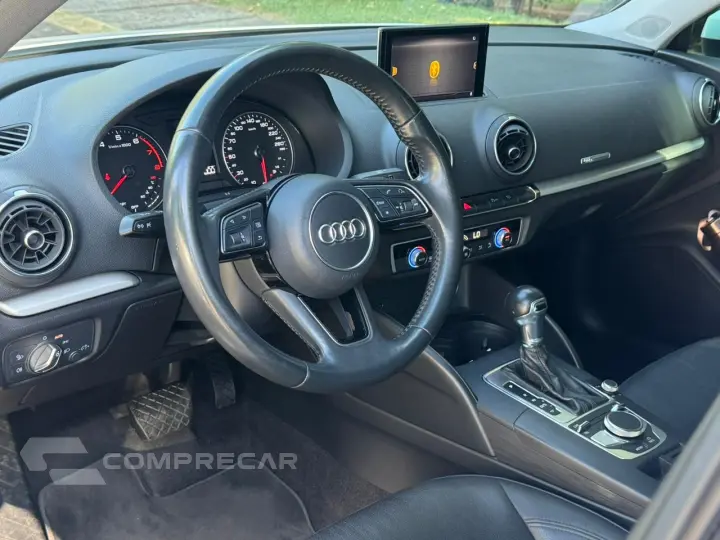 A3 1.4 TFSI Sedan Ambiente 16V