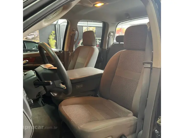 RAM 5.9 2500 4X4 CD I6 TURBO INTERCOOLER DIESEL 4P AUTOMÁTIC