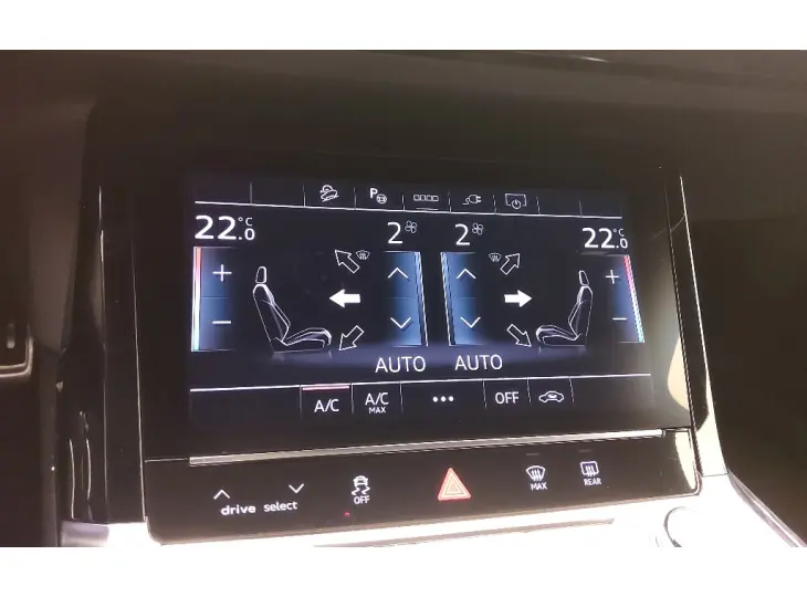 Q8 E-TRON 55 ELÉTRICO PERFORMANCE BLACK QUATTRO