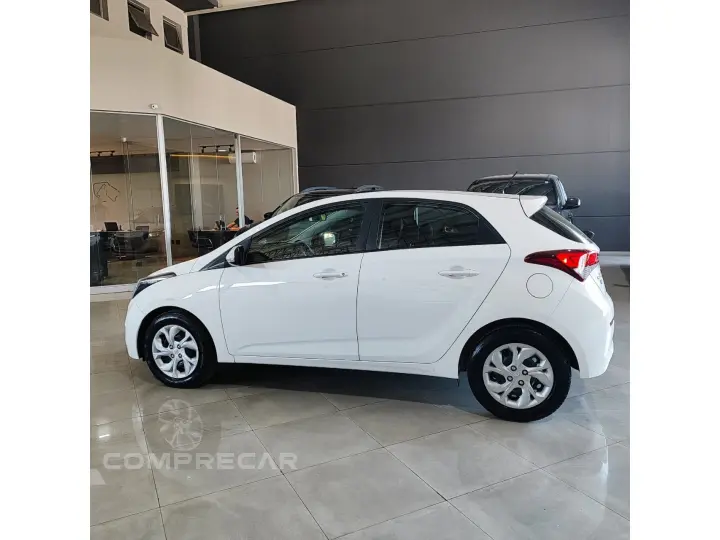 HB20 1.6 COMFORT PLUS 16V FLEX 4P AUTOMÁTICO