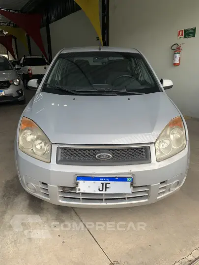 FIESTA 1.6 MPI Class Sedan 8V