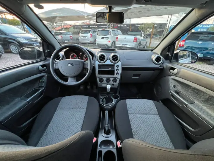 Fiesta 1.6 Mpi Class Hatch 8V Flex 4P Manual