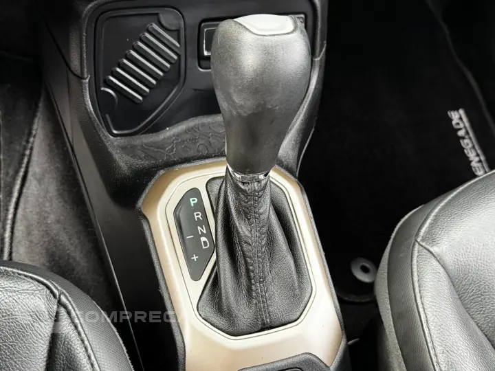 RENEGADE 1.8 16V Longitude