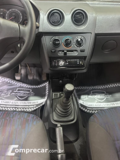 CELTA 1.0 MPFI Life 8V