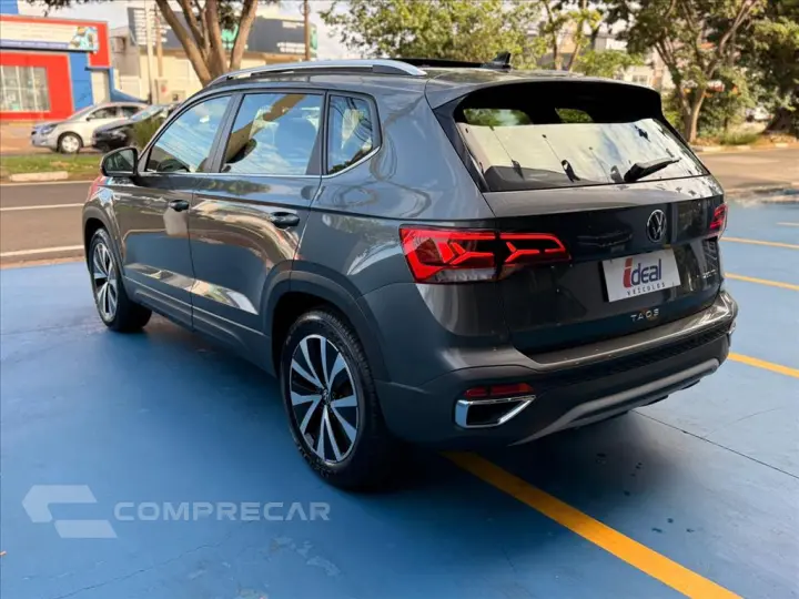 TAOS 1.4 250 TSI TOTAL FLEX HIGHLINE AUTOMÁTICO