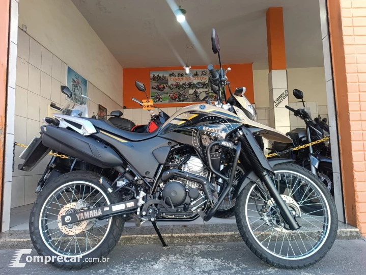 XTZ 250 LANDER